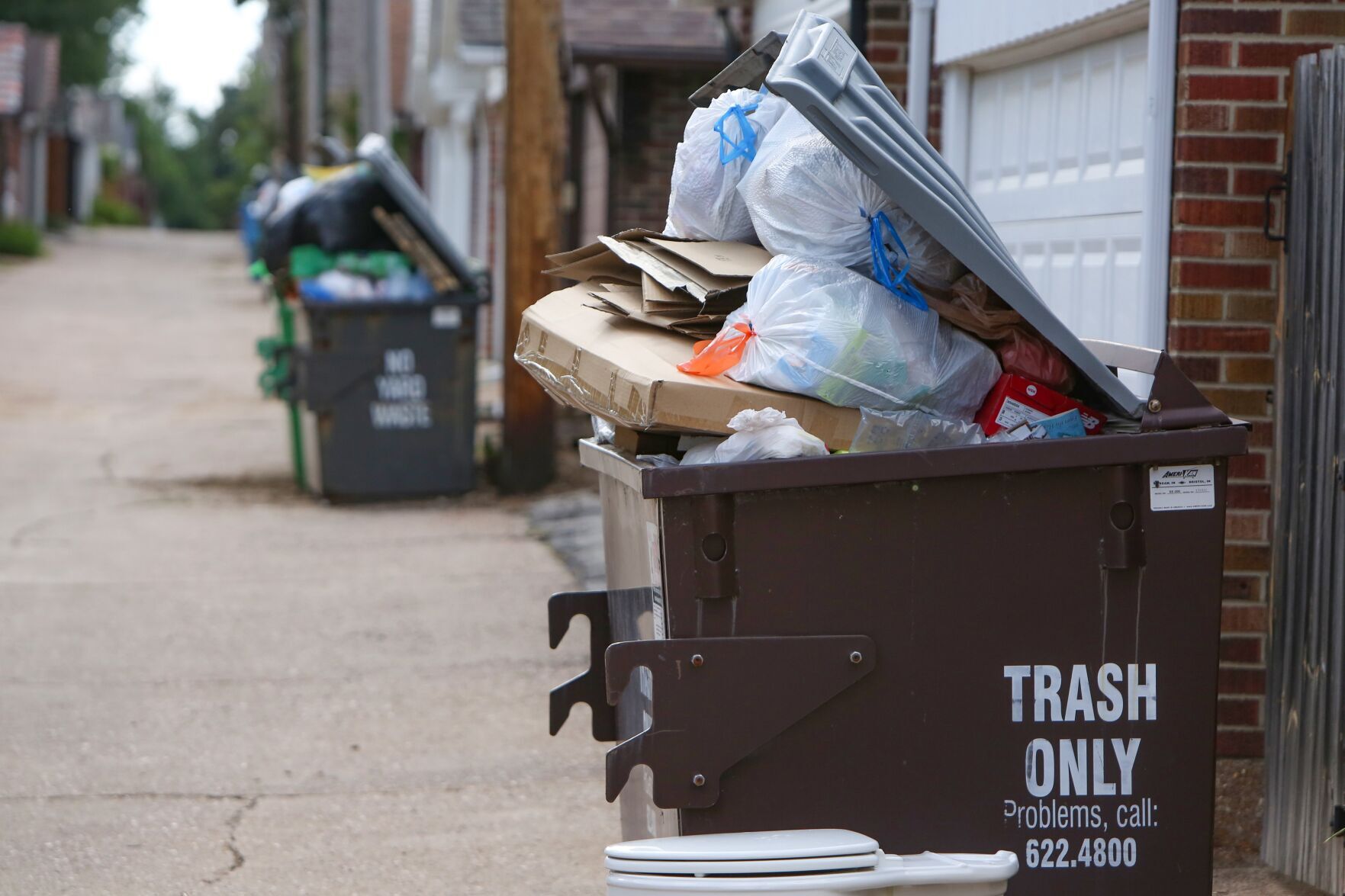 City plans to resume refuse collection after suspension